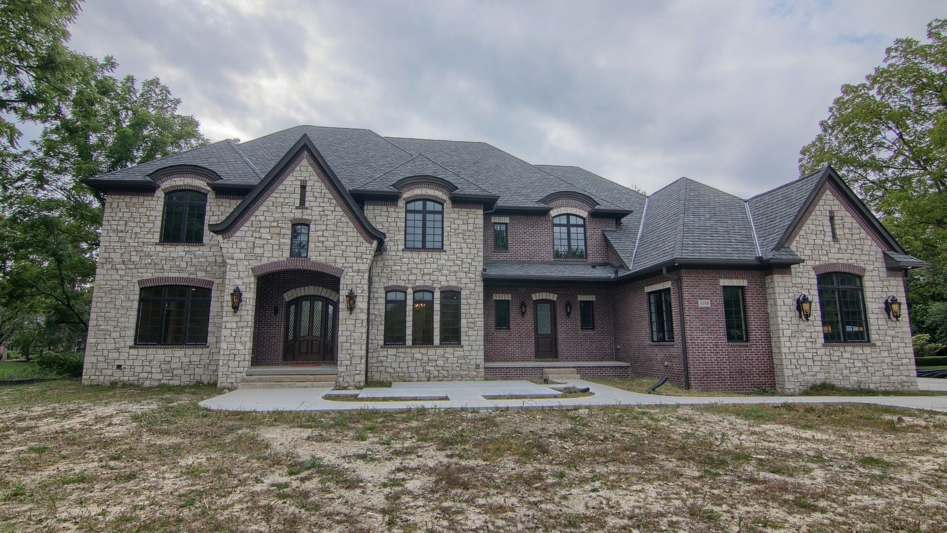 Stone & Brick Manor