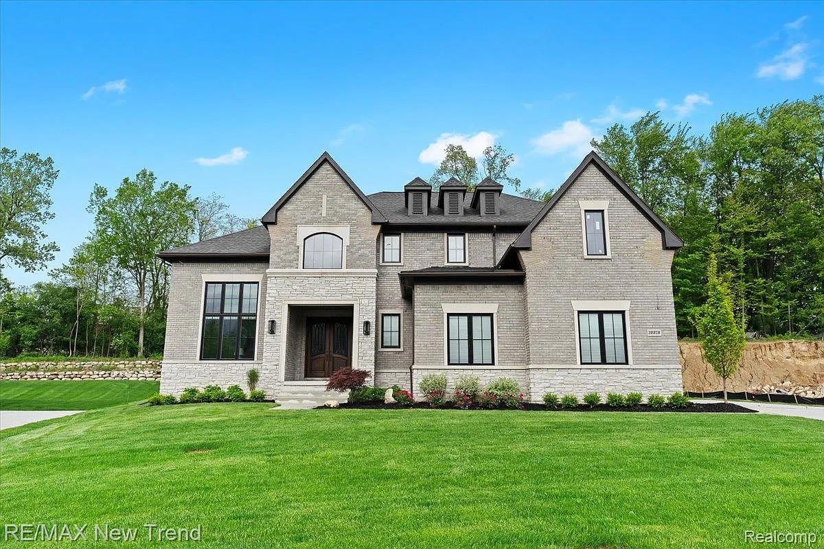 Custom Homes project by Danlex Group